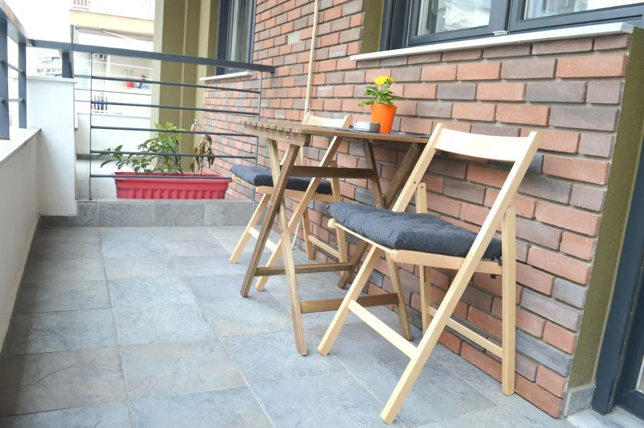 Cosy Studios 3 Close To The City Center Thessaloniki Greece